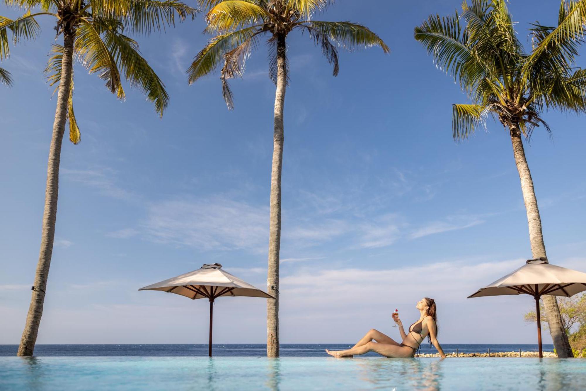 Semaya Beach Resort Tanglad Екстериор снимка