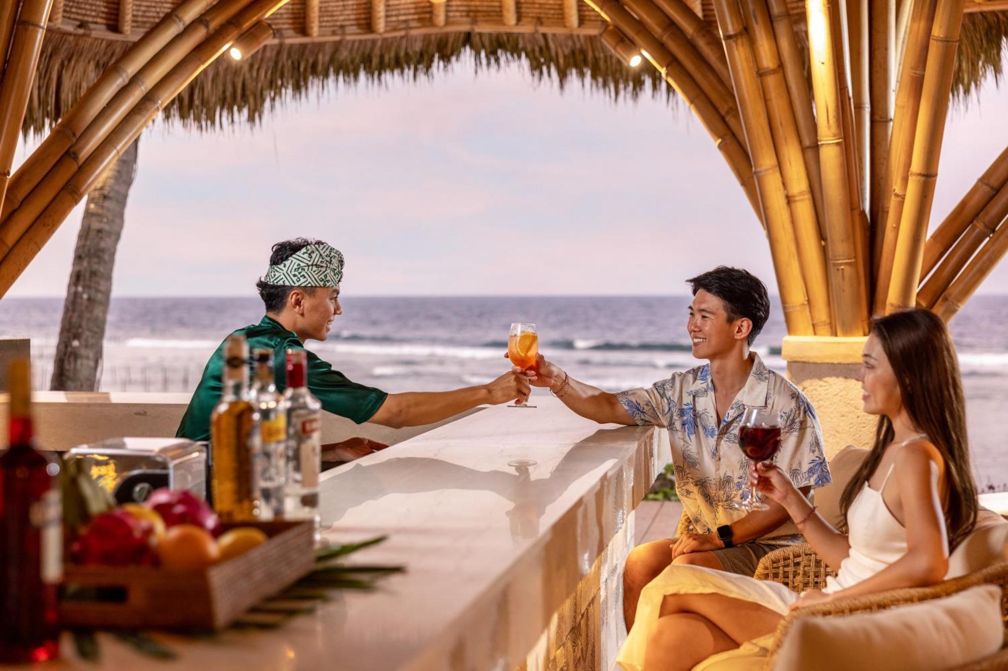 Semaya Beach Resort Tanglad Екстериор снимка
